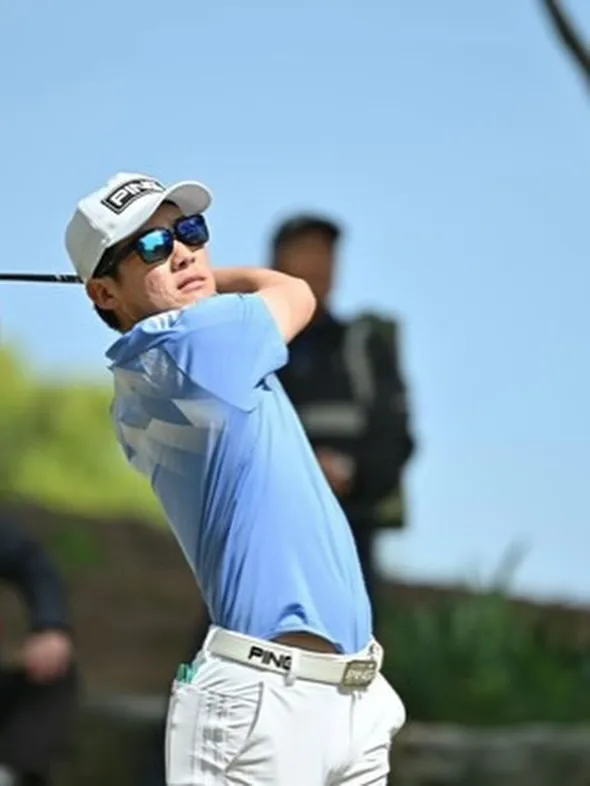 インドアゴルフ